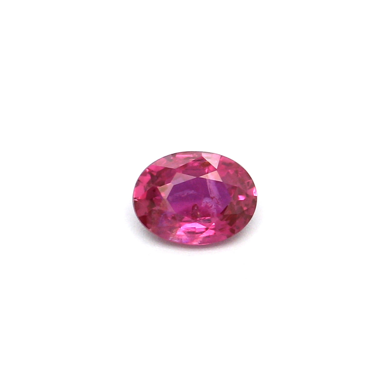 0.24ct Pink, Oval Sapphire, Heated, Thailand - 4.42 x 3.34 x 1.91mm