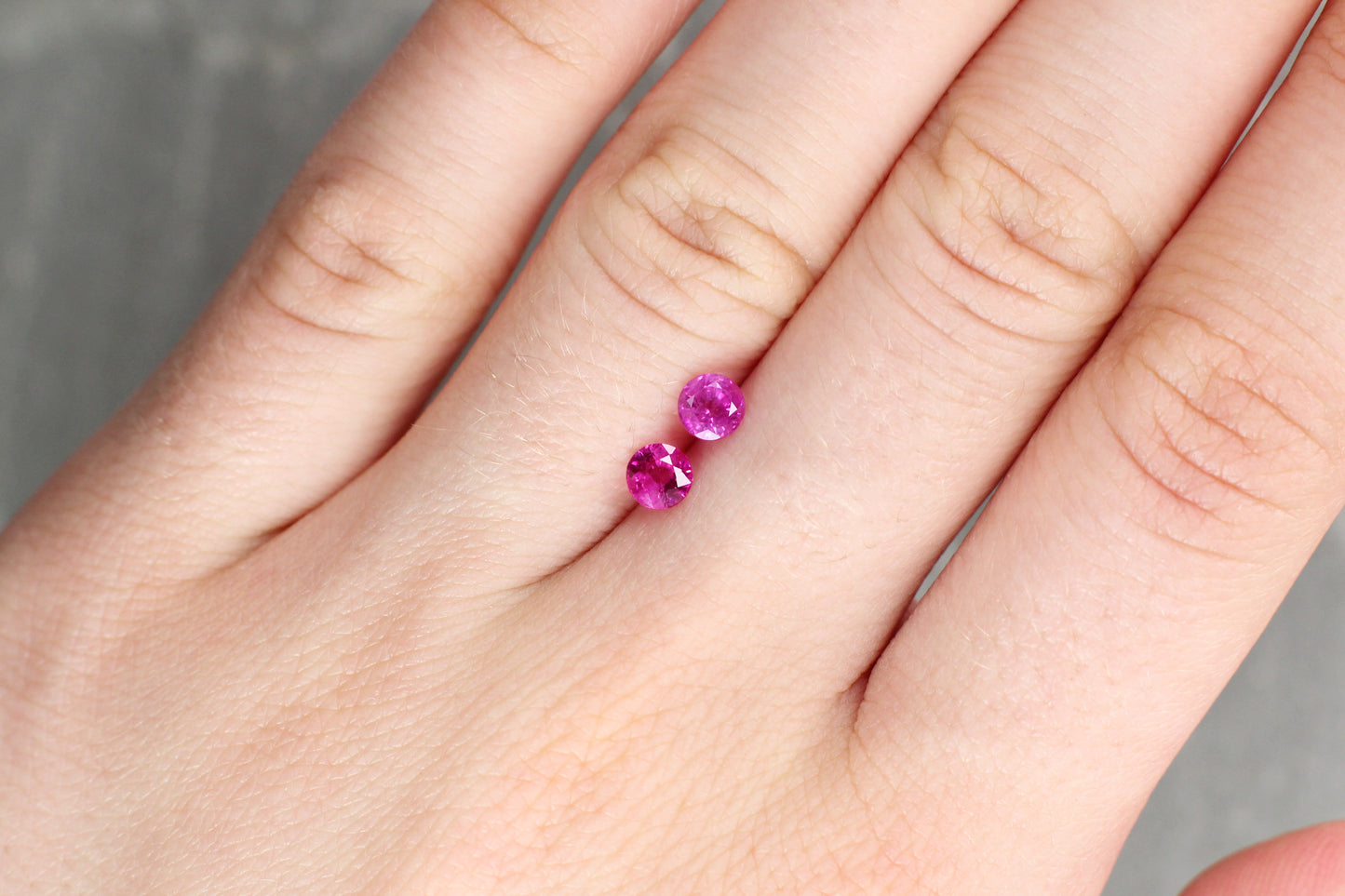 0.92ct Pink, Round Sapphire Pair, Heated, Vietnam - 4.2mm