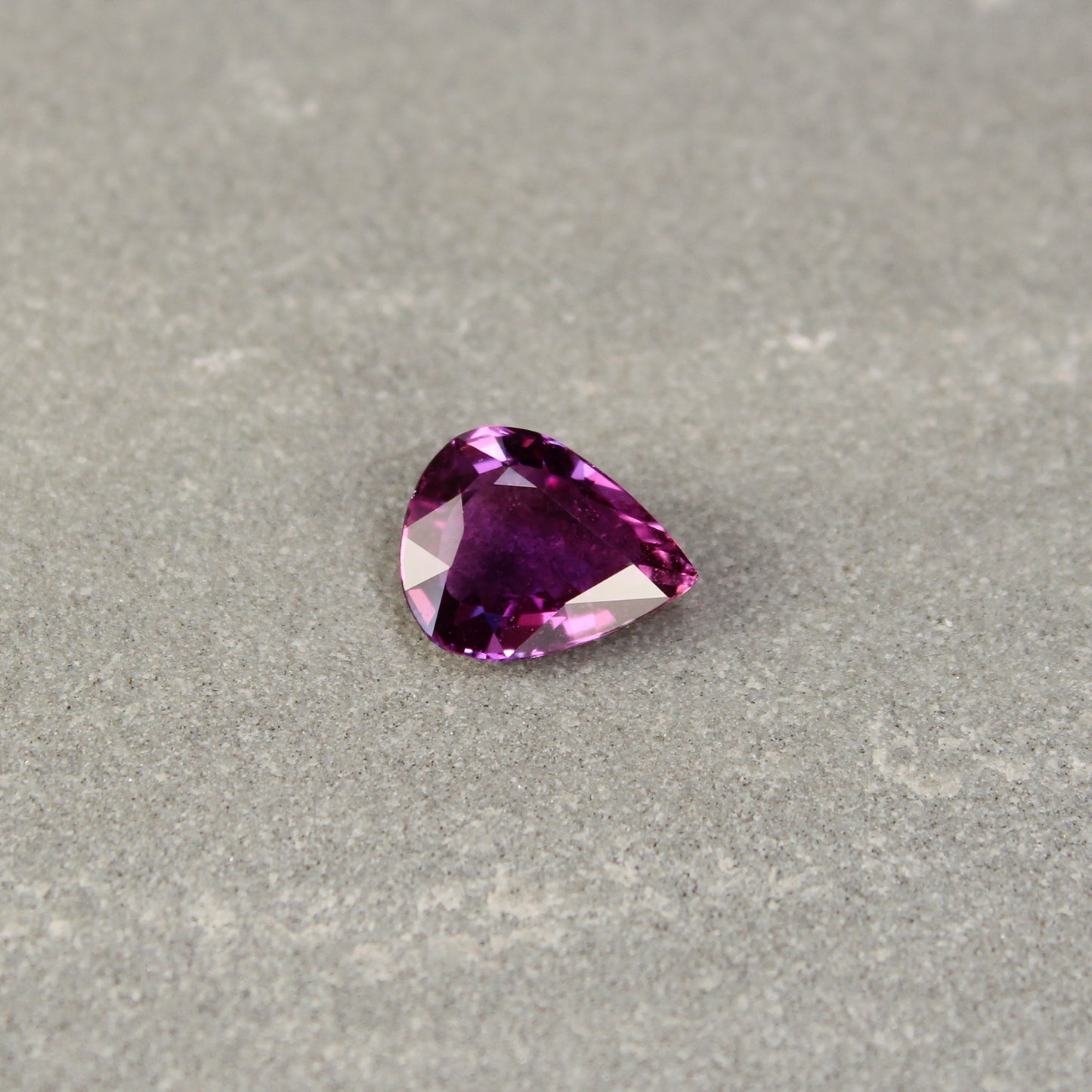 2.88ct Pinkish Purple, Pear Shape Sapphire, No Heat, Sri Lanka - 10.17 x 8.12 x 4.26mm