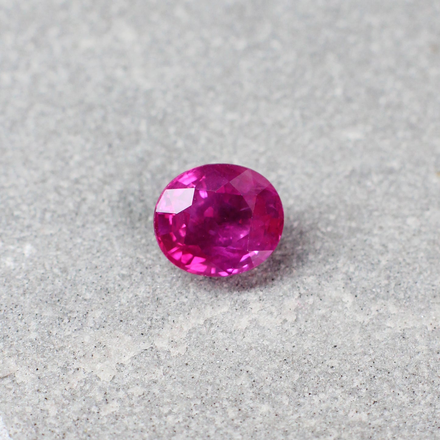1.32ct Pinkish Red, Oval Ruby, H(a), Myanmar - 6.64 x 5.74 x 3.68mm