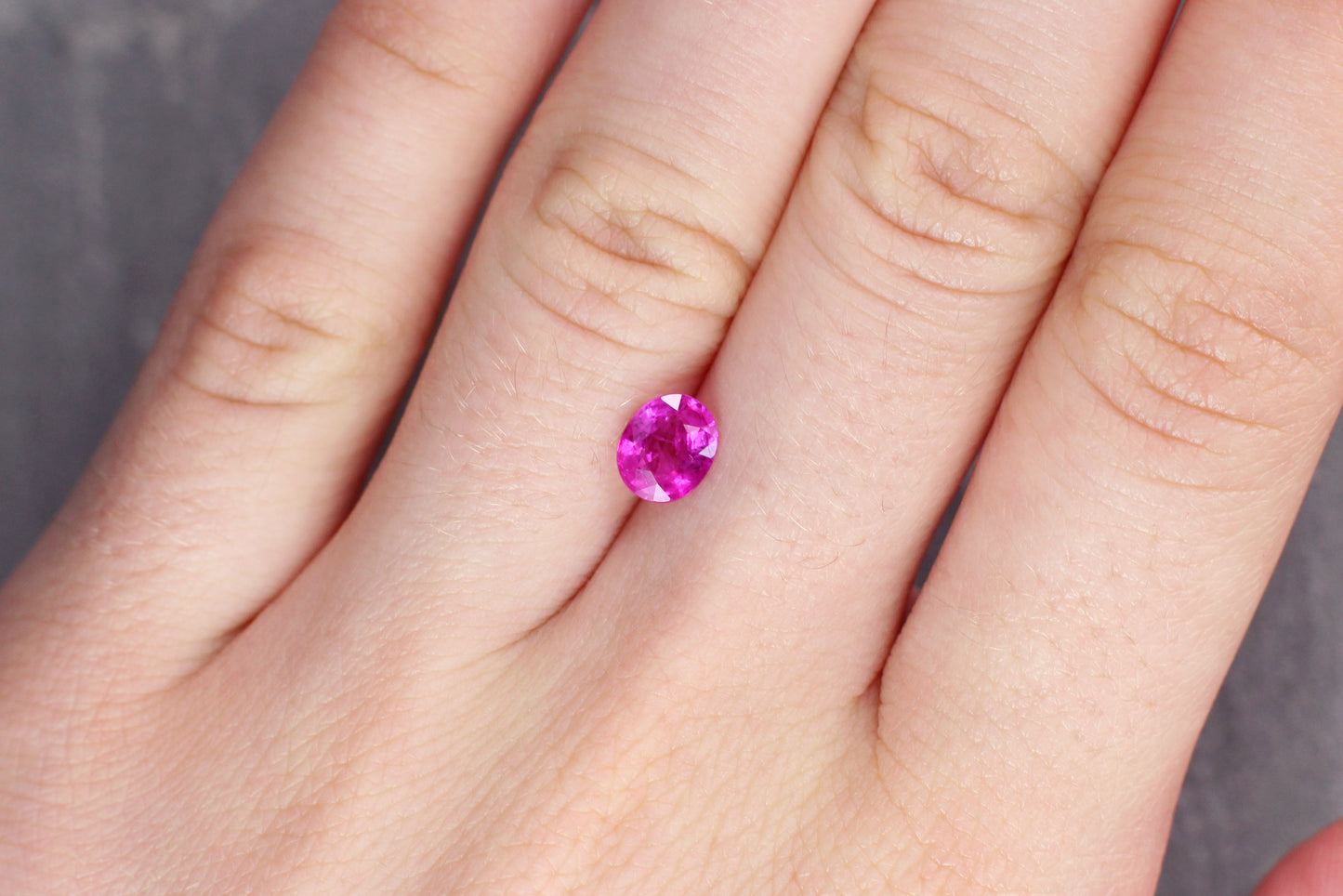 1.18ct Pink, Oval Sapphire, H(a), Myanmar - 6.67 x 5.53 x 3.55mm